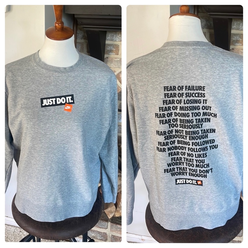 Nike - Just Do It - crewneck sweatshirt (Women-S)